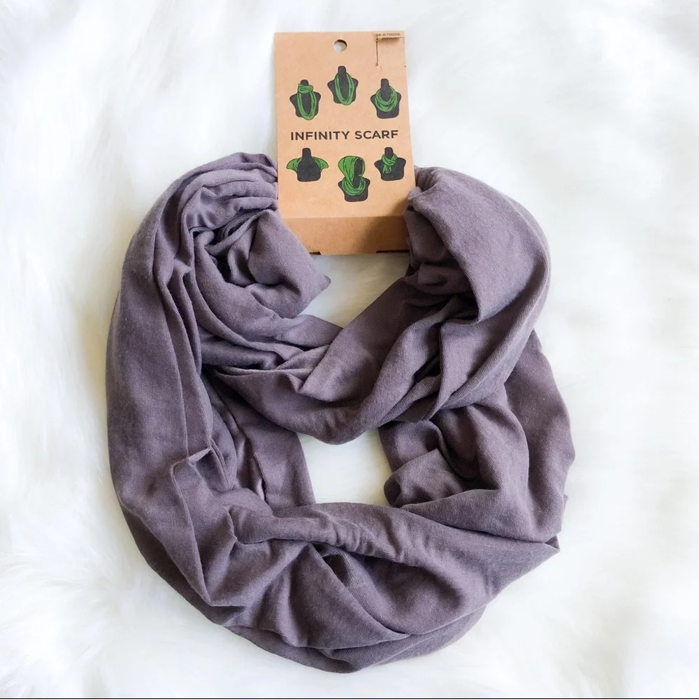 NWT Soft Purple Infinity Scarf